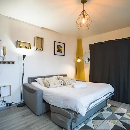 De La Seine - Balcon - Hypercentre - Parking Inclus Troyes