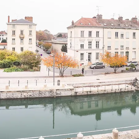 De La Seine - Balcon - Hypercentre - Parking Inclus Appartement *