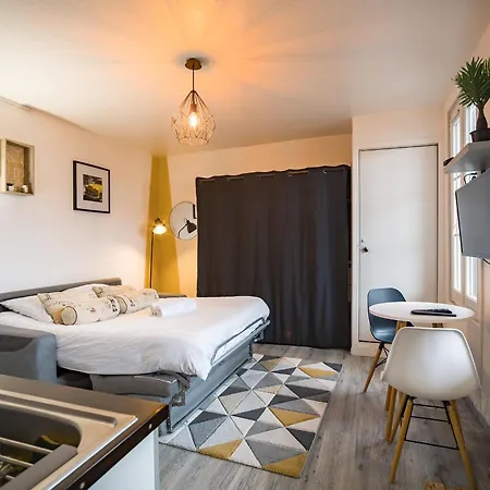 De La Seine - Balcon - Hypercentre - Parking Inclus Troyes